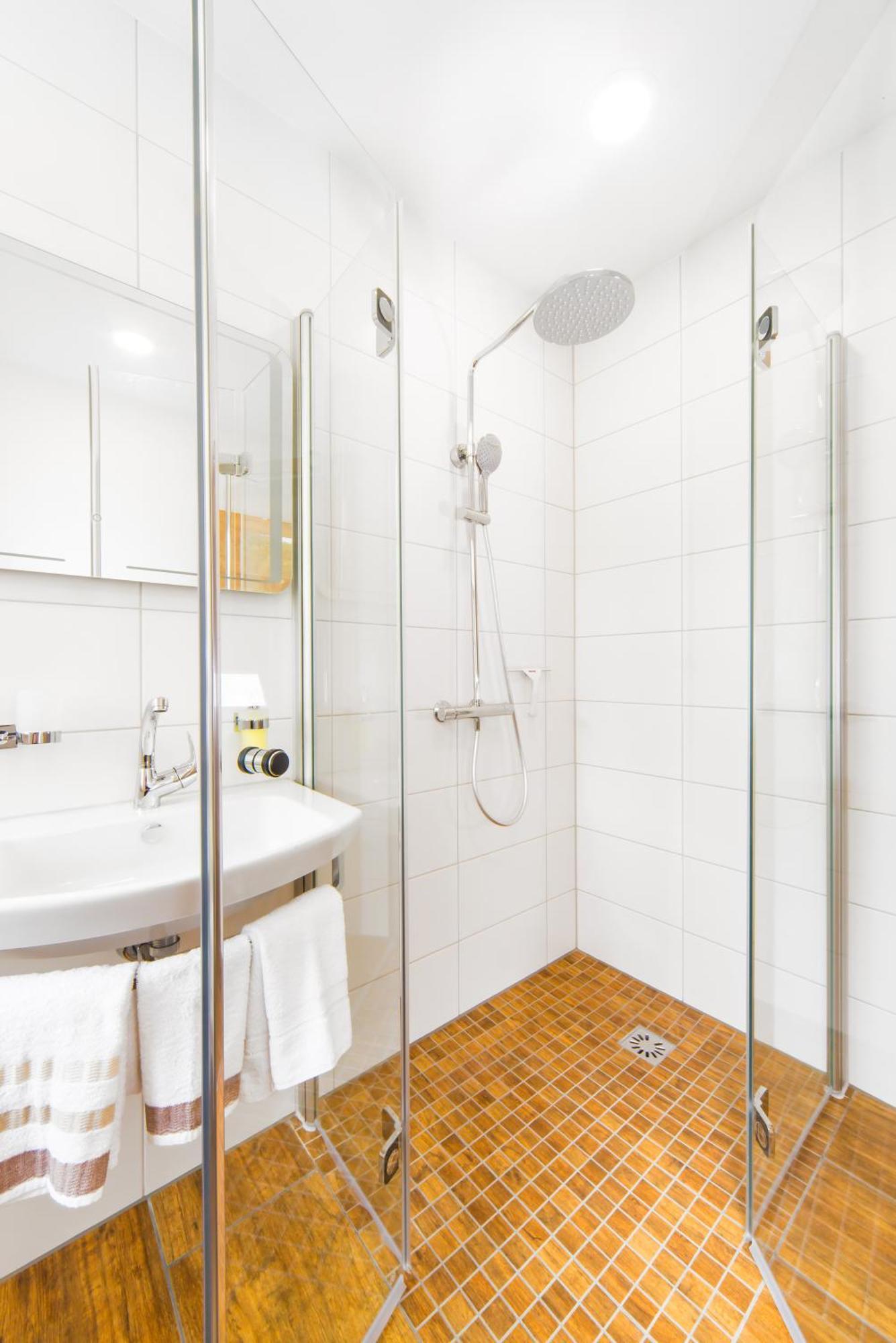 Staimicher Hoehen - Premium Appartements Kurort Steinbach-Hallenberg Стая снимка