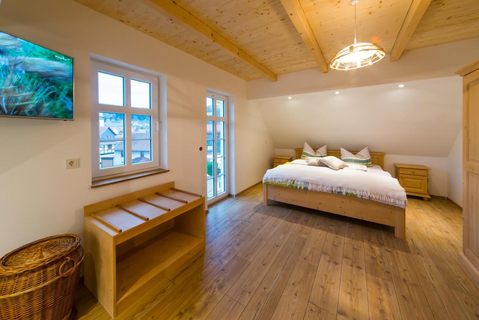 Staimicher Hoehen - Premium Appartements Kurort Steinbach-Hallenberg Стая снимка